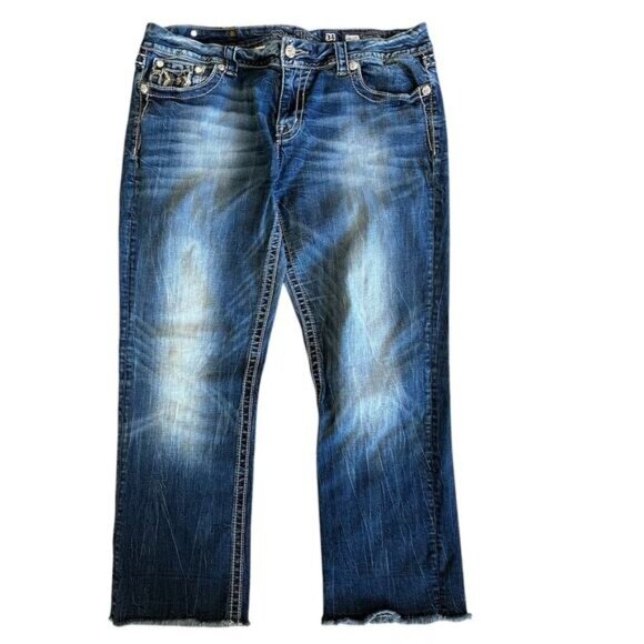 Miss Me,  Mid Rise, Easy Cropped women's size 34 jeans - Picture 2 of 8